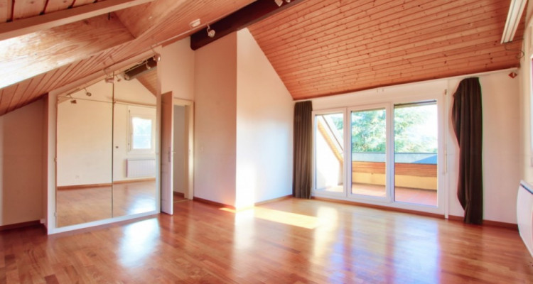 Duplex en attique de 4.5 pièces avec deux balcons    image 4