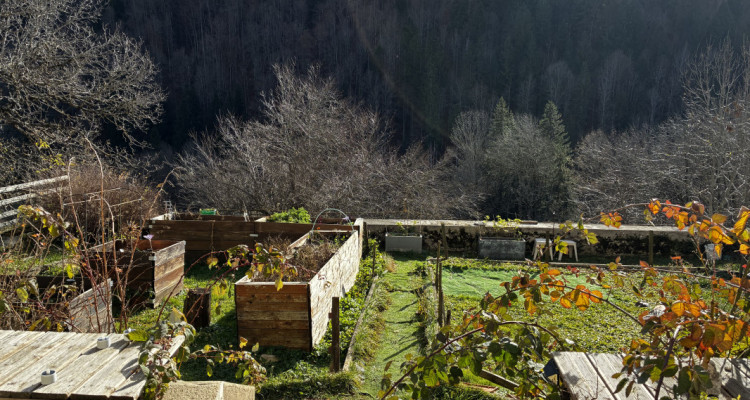 Ensemble immobilier avec gîtes – Haut-Jura, proche frontière suisse image 6