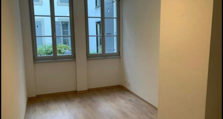 Magnifique Appartement 2,5 pièces rénové – hyper centre Lausanne image 2