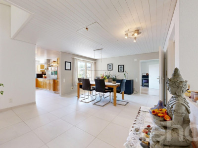 Aussergewöhnliches 6.5-Zimmer-Doppeleinfamilienhaus image 5