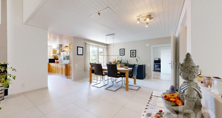 Aussergewöhnliches 6.5-Zimmer-Doppeleinfamilienhaus image 5