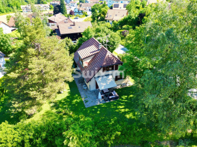 Villa individuelle en exclusivité, 5 chambres, sauna et jardin arboré - Châtillens, secteur Oron image 1
