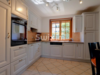 Villa individuelle en exclusivité, 5 chambres, sauna et jardin arboré - Châtillens, secteur Oron image 4