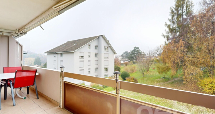 Spacieux 5.5 pièces de 160 m² au calme avec vue dégagée image 11