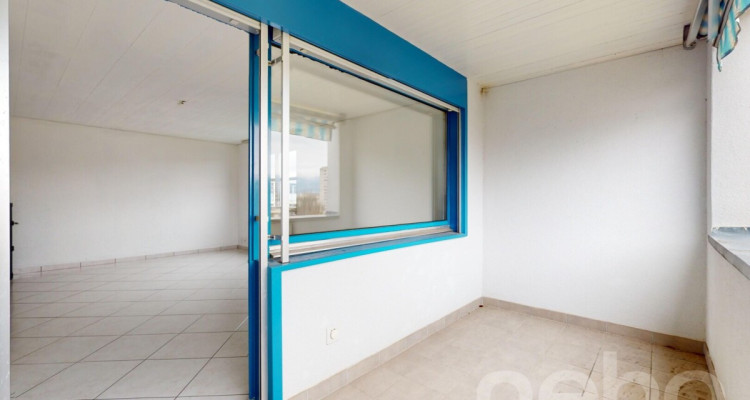 4.5 pièces avec balcon et vue panoramique ? Dernier étage image 2