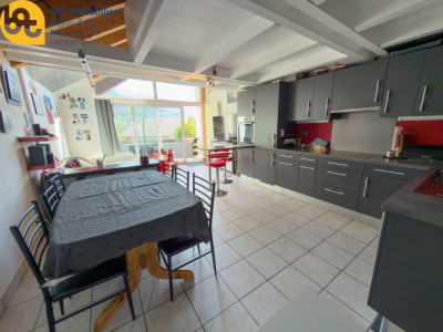 Vercorin - Roches-Hombes - R2 avec accès indépendant, beaux volumes et ambiance chalet image 8