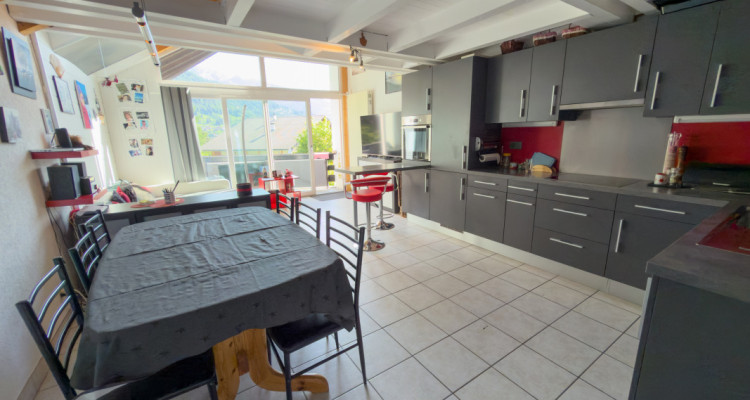 Vercorin - Roches-Hombes - R2 avec accès indépendant, beaux volumes et ambiance chalet image 8