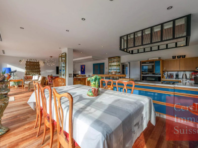 Appartement de Prestige Rénové en vente à VEYRIER DU LAC avec Vue Panoramique sur le Lac dAnnecy image 8