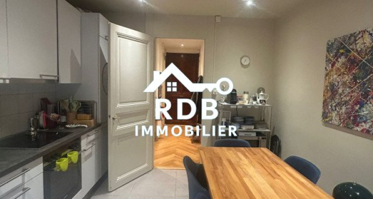 Appartement de 3,5 pièces au 4ème étage sans ascenseur à Genève 1205 image 3