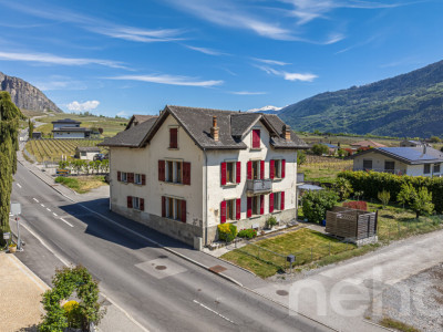 Opportunité Rare à Leytron : Maison Villageoise aux Multiples Possibil image 1