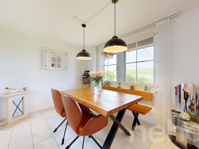 3.5-Zimmer-Wohnung mit unverbaubarer Aussicht image 5