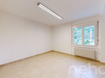 Espace commercial lumineux au c?ur de Martigny image 8