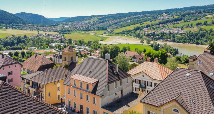Une opportunité unique dinvestissement au c?ur des Brenets! image 2