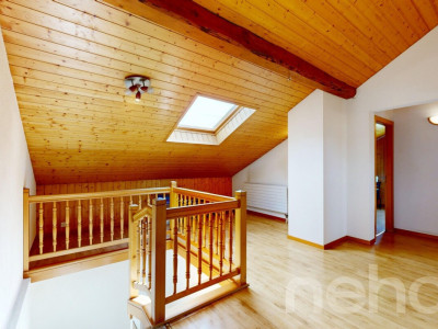 Duplex de 6.5 pièces avec balcon, garages et vue dégagée à Savièse image 10
