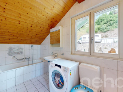 Duplex de 6.5 pièces avec balcon, garages et vue dégagée à Savièse image 11