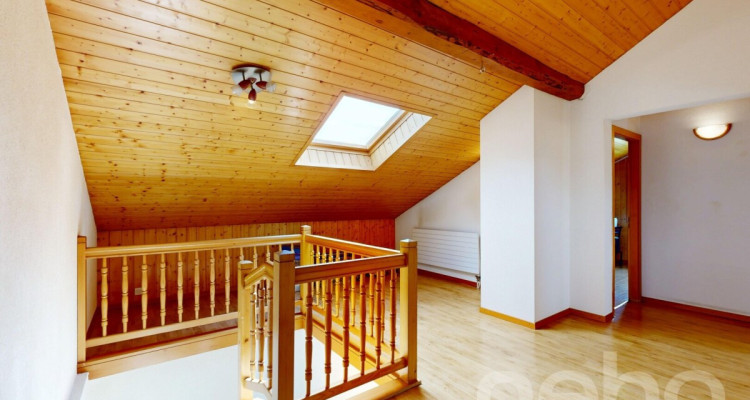 Duplex de 6.5 pièces avec balcon, garages et vue dégagée à Savièse image 10