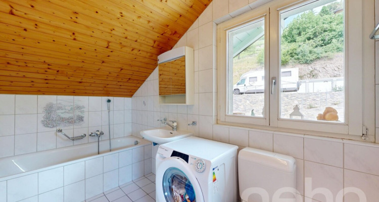 Duplex de 6.5 pièces avec balcon, garages et vue dégagée à Savièse image 11