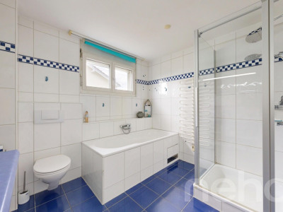 Grosszügige 5.5-Zimmer-Doppelhaushälfte in Mönchaltorf image 9