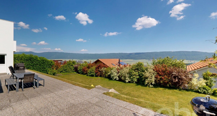 Maison familiale 6.5 pièces avec jardin et vue montagnes panoramique image 11