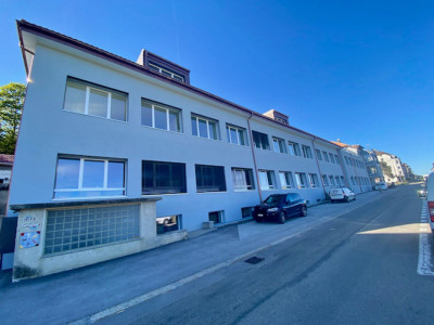  À LOUER   OU À VENDRE, local commercial avec entrée indépendante image 2
