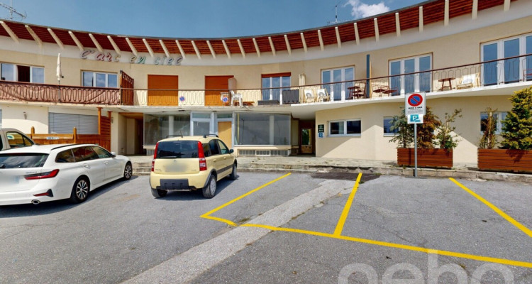 Superbe studio rénové à Crans-Montana image 10