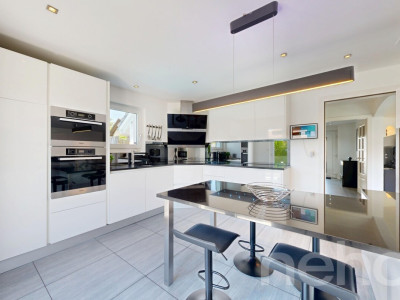 Magnifique villa rénovée avec piscine et intimité absolue image 12