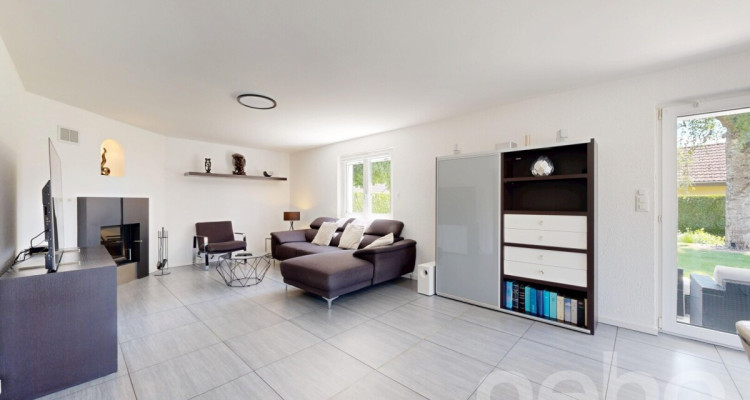 Magnifique villa rénovée avec piscine et intimité absolue image 8
