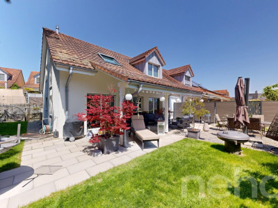 Familienfreundliches Einfamilienhaus mit sonnigem Garten image 1