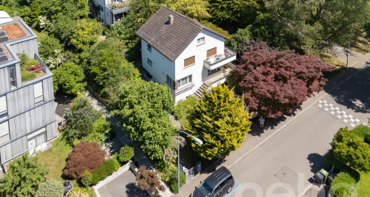 Seltene Chance: 5.5-Zimmer-Einfamilienhaus an Toplage image 1