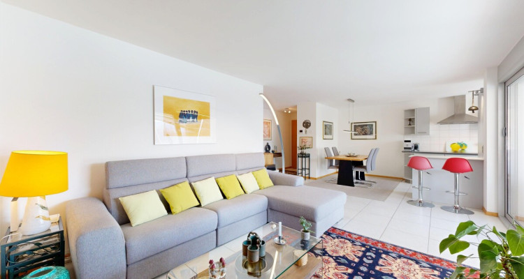 Superbe appartement 4,5 pièces avec terrasse image 1