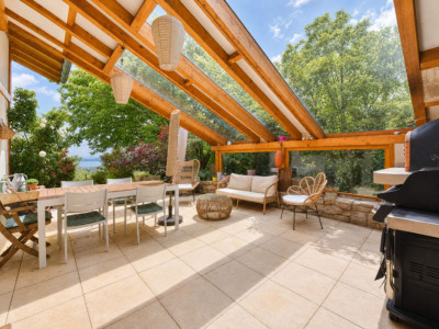 Maison familiale de 240 m² avec vue panoramique image 8