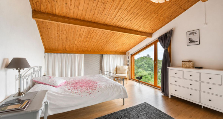 Maison familiale de 240 m² avec vue panoramique image 4