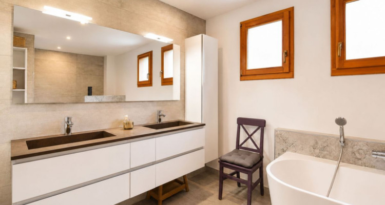 Maison familiale de 240 m² avec vue panoramique image 6
