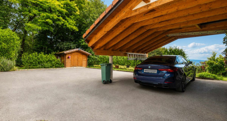 Maison familiale de 240 m² avec vue panoramique image 10