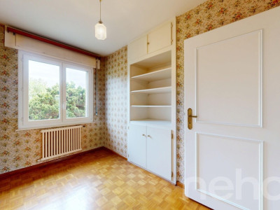 Villa à rénover à fort potentiel, opportunité unique à Vessy image 9