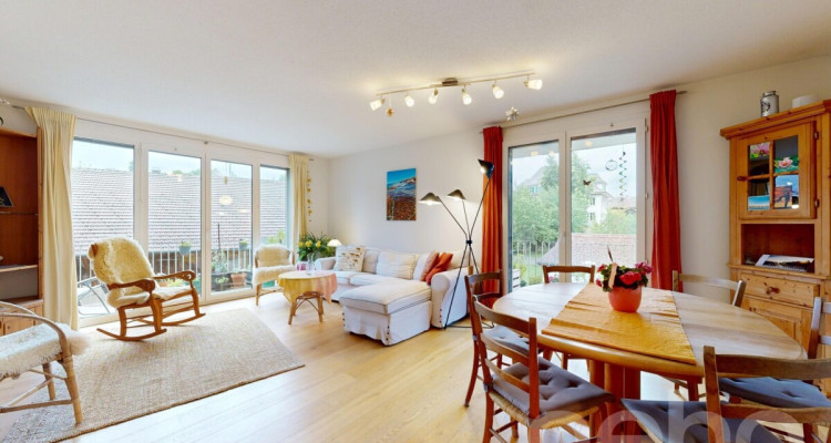 Moderne Wohnung im idyllischen Gurzelen image 2