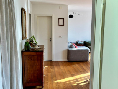 3.5 pièces au 1er étage  -  Rue Sera-Biasini 16 (rue du Vallon 16) à Lausanne  image 2