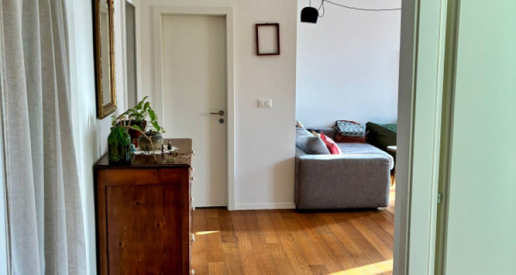 3.5 pièces au 1er étage  -  Rue Sera-Biasini 16 (rue du Vallon 16) à Lausanne  image 2