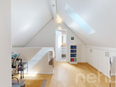 Erstklassige 3.5-Zimmer-Maisonette-Dachwohnung image 8