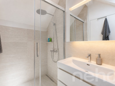 Erstklassige 3.5-Zimmer-Maisonette-Dachwohnung image 10