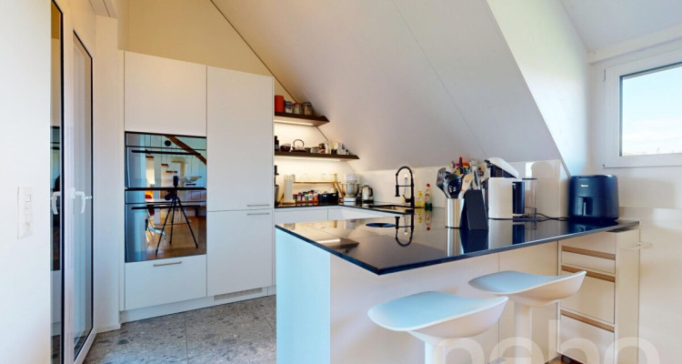 Erstklassige 3.5-Zimmer-Maisonette-Dachwohnung image 4