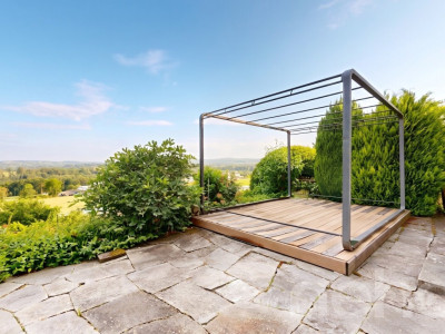 Sonniges Doppeleinfamilienhaus mit Wintergarten und Weitsicht image 2