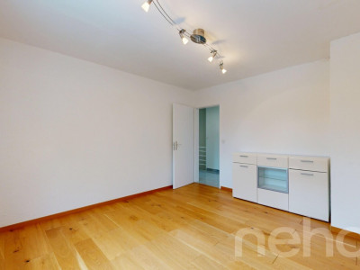 Sonniges Doppeleinfamilienhaus mit Wintergarten und Weitsicht image 10