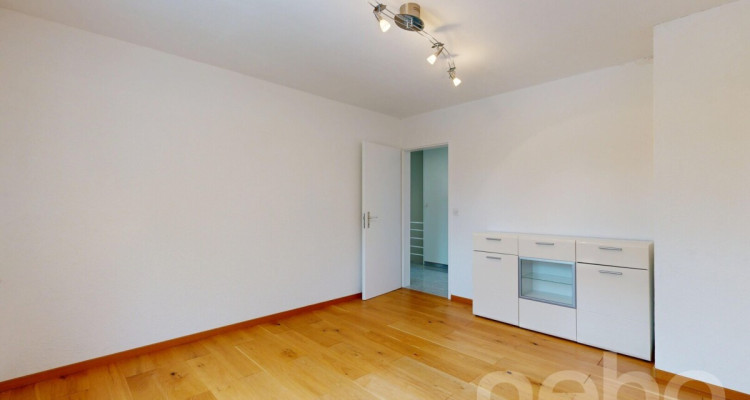 Sonniges Doppeleinfamilienhaus mit Wintergarten und Weitsicht image 10