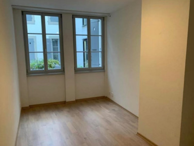 Magnifique Appartement 2,5 pièces rénové – hyper centre Lausanne image 2