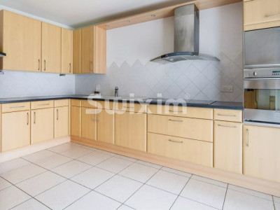 Charmante maison avec jardin image 3