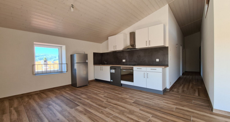 Appartement en attique de 2 pièces neuf ! image 1