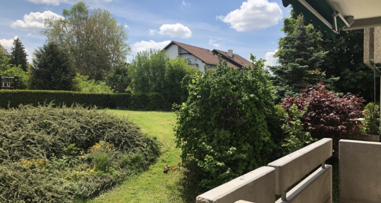 Schöne 3.5-Zi.-Wohnung mit Hauswartstelle image 1