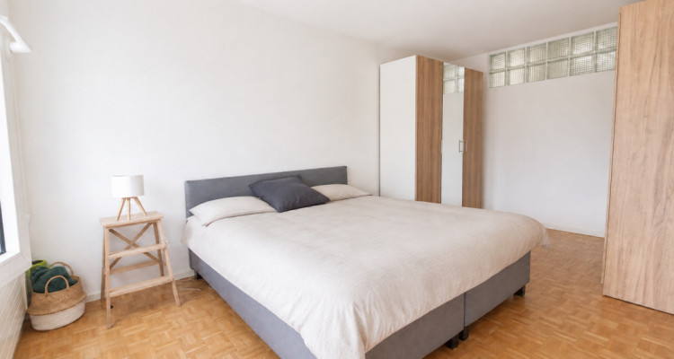 Sierre – Charmant 2.5 pièces avec terrasse ensoleillée – Proche hôpital image 3