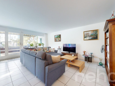 Renovierte 4.5-Zimmer Wohnung mit Balkon in Nidau image 3